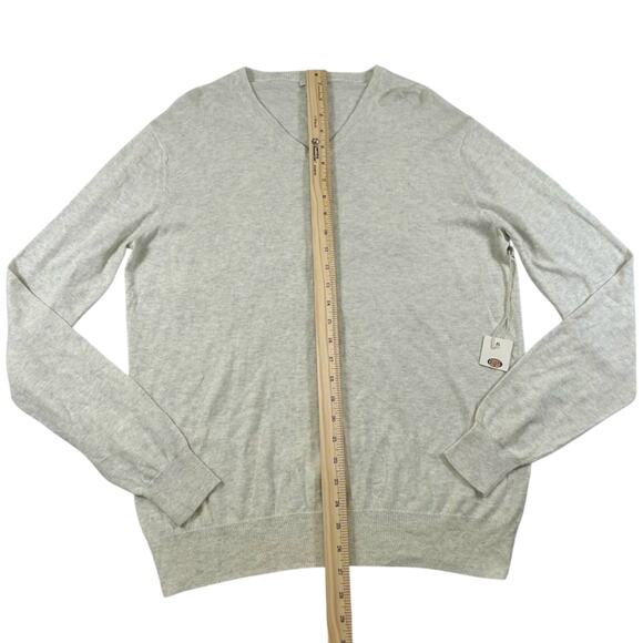 NWT - Fossil - Women's William V Neck Oatmeal Heather - Size: Medium - Picture 6 of 9